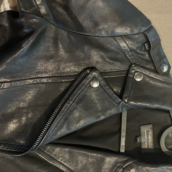 The most PERFECT leather jacket | Mackage for Aritzia - Picture 2 of 4
